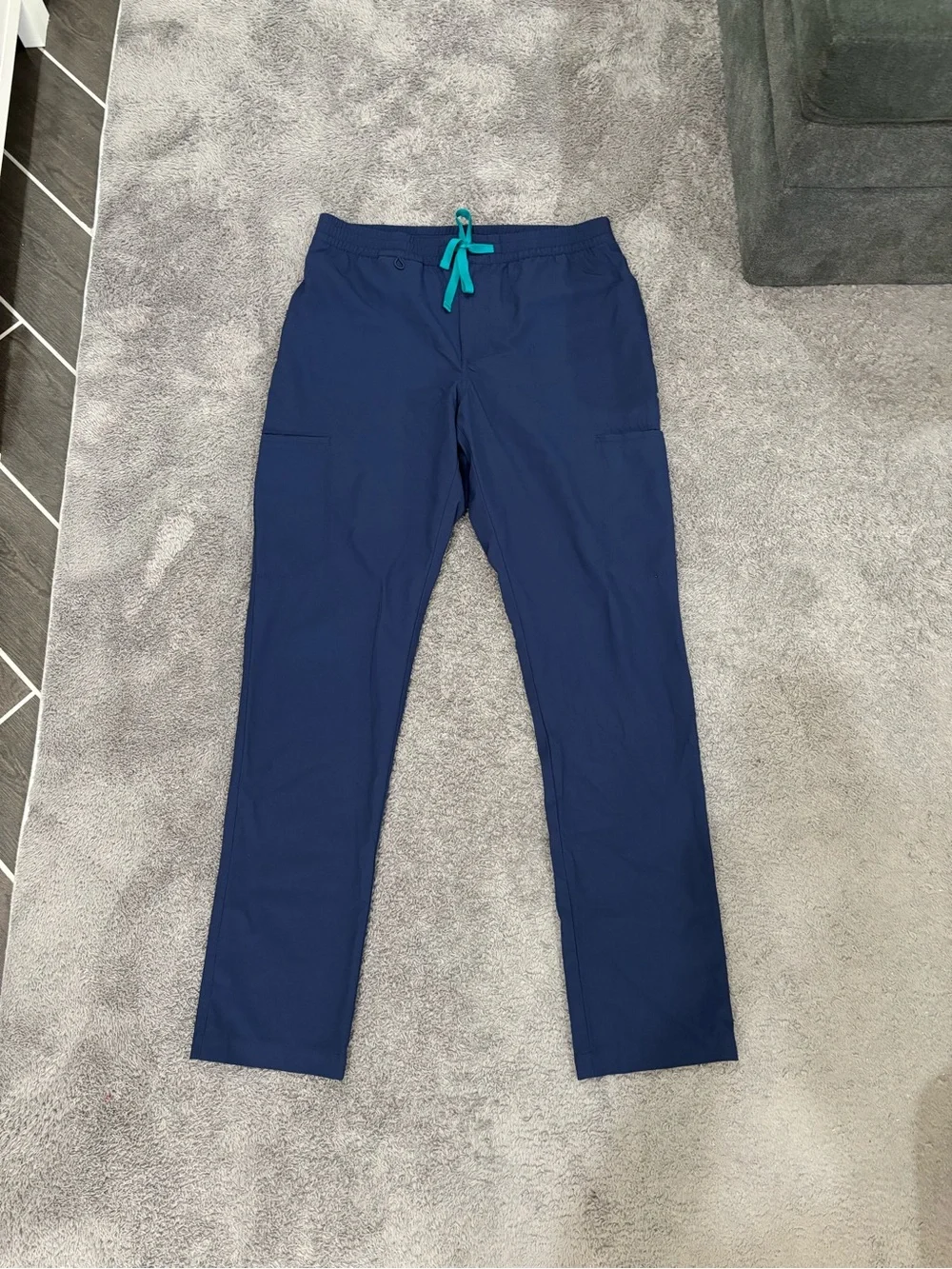 Men’s Medium FIGS Navy Blue Scrub Pants